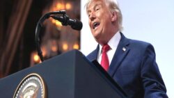 Trump: Küba’ya Venezuella’ya benzer operasyon mümkün, İran çok uzaktı