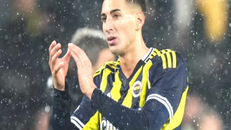 Roma, Fenerbahçeli Mert Müldür’e talip oldu