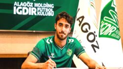 Trabzonspor’da Arda Öztürk, Iğdır FK’ya kiralandı