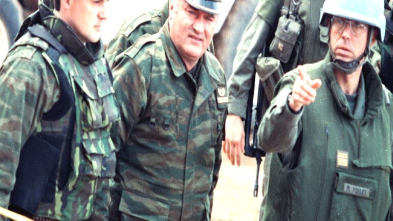 Bosna soykırımından hükümlü eski Sırp general Ratko Mladiç hayatını kaybetti