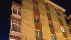 Dairenin balkonu çöktü, 5 katlı bina mühürlendi