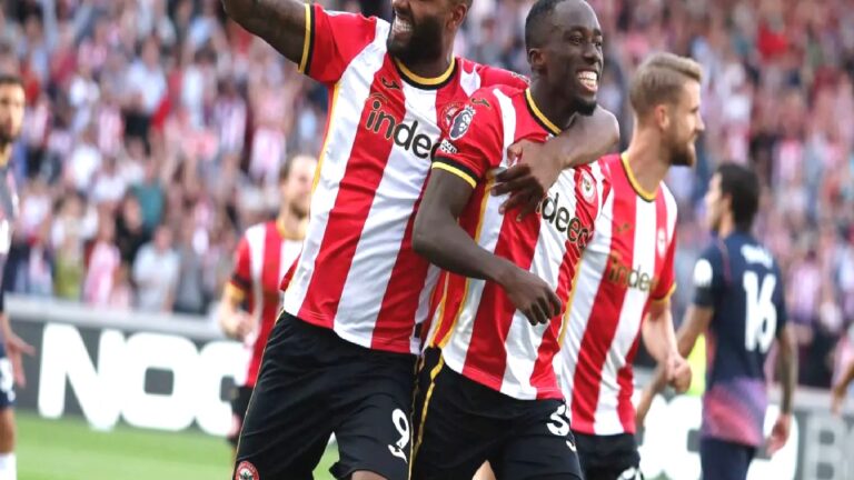 Tottenham, sezonu farklı kayıpla açtı