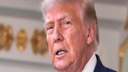 Trump: İran konusunda işi ağırdan alıyoruz