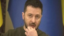‘Zelenskiy’in ofis başkan yardımcısını görevden alması, kendisini yeni bir yolsuzluk skandalıyla yüzleştirebilir’