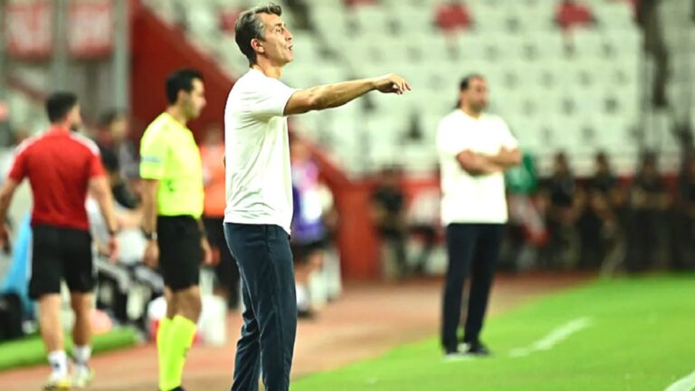 Antalyaspor’da Bülent Korkmaz dönemi sona erdi