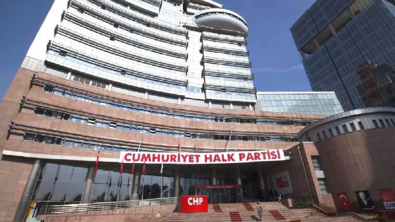CHP’de kalan “seçilmiş” isimler: Yeni Parti kurultayını yapana kadar Yargıtay’dan karar çıkmasını bekleyeceğiz