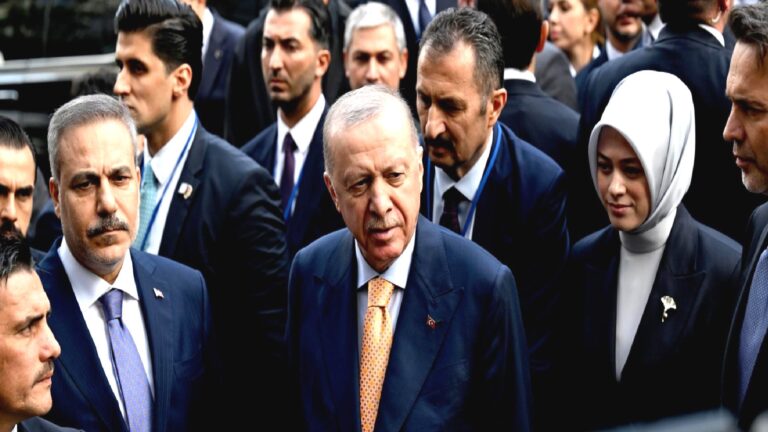 Cumhurbaşkanı Erdoğan’dan Körfez mesajı: ‘Sıkıntıları aşmak için çalışıyoruz’