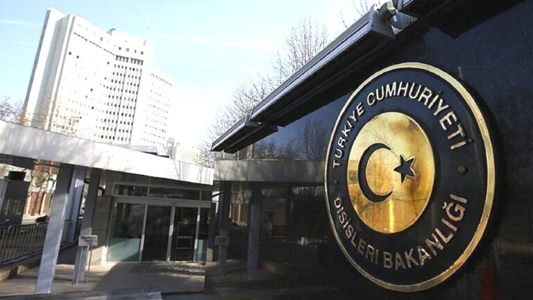 Dışişleri Bakanlığı: Yunan yetkilileri ciddiyete ve aklıselime davet ediyoruz