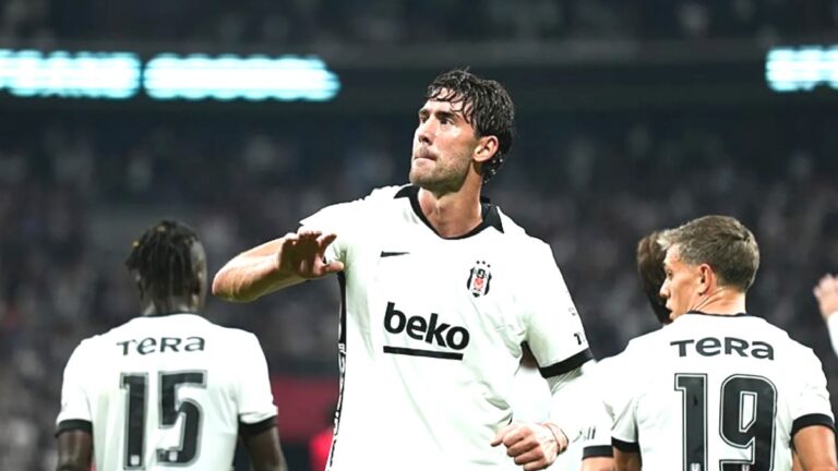 Dusan Vlahovic’ten Fenerbahçe sözleri