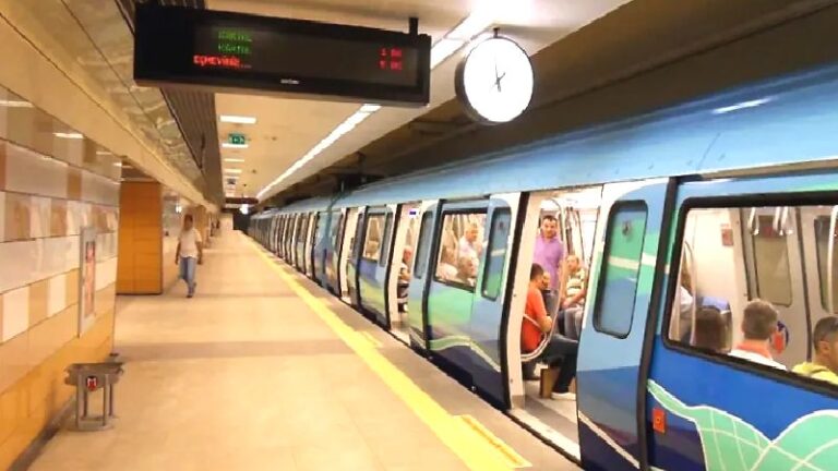 İBB’den öğrencilere 1 TL’lik abonman desteği