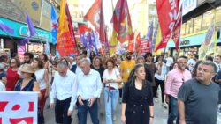 İzmir’de LGBTİ+ yürüyüşüne polis engeli