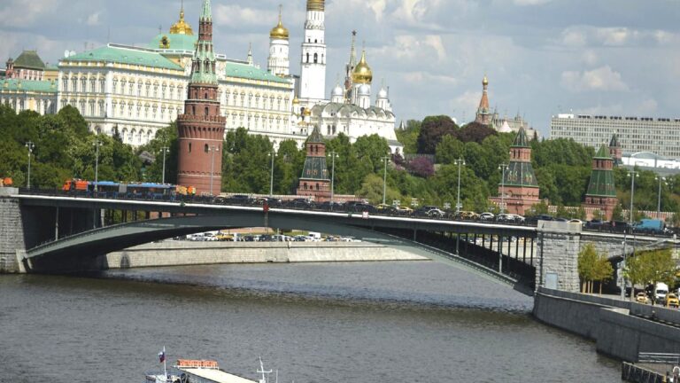 Kremlin’den Putin’e G20 daveti açıklaması