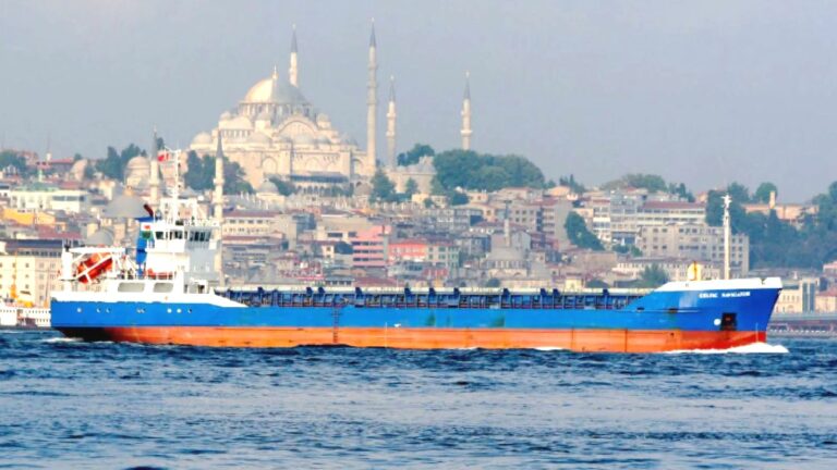 Marmara’daki gemi kazasında kritik gelişme: Tuğberk İmamoğlu’nun enkazına ulaşıldı