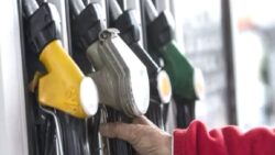 Motorine 6,62 TL zam: Litre fiyatı 100 liraya dayandı