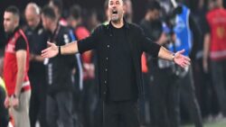 Okan Buruk atıldı