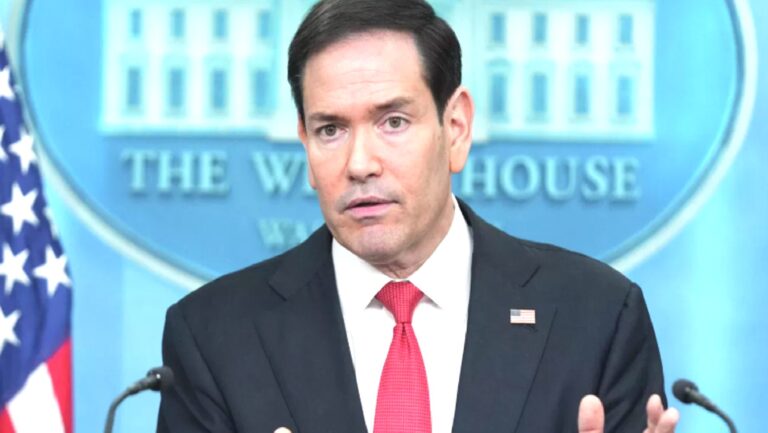 Rubio: Rusya’ya yönelik yaptırımlar Ukrayna krizinin ötesinde bir araç olarak kullanılabilir