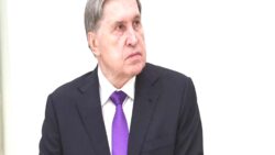 Uşakov: Çözüm için ABD, Kiev’e yardımı durdurmalı